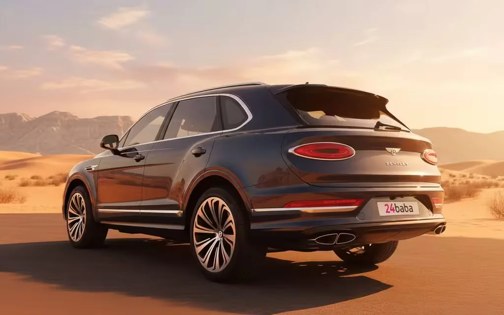 Bentley Bentayga 2021 Black rear view showing taillights – rental in Dubai