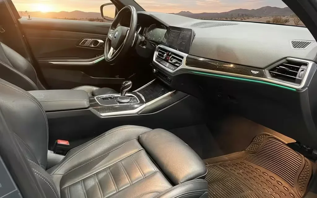 Bmw 330 2020 interior view showing trim – rental in Dubai