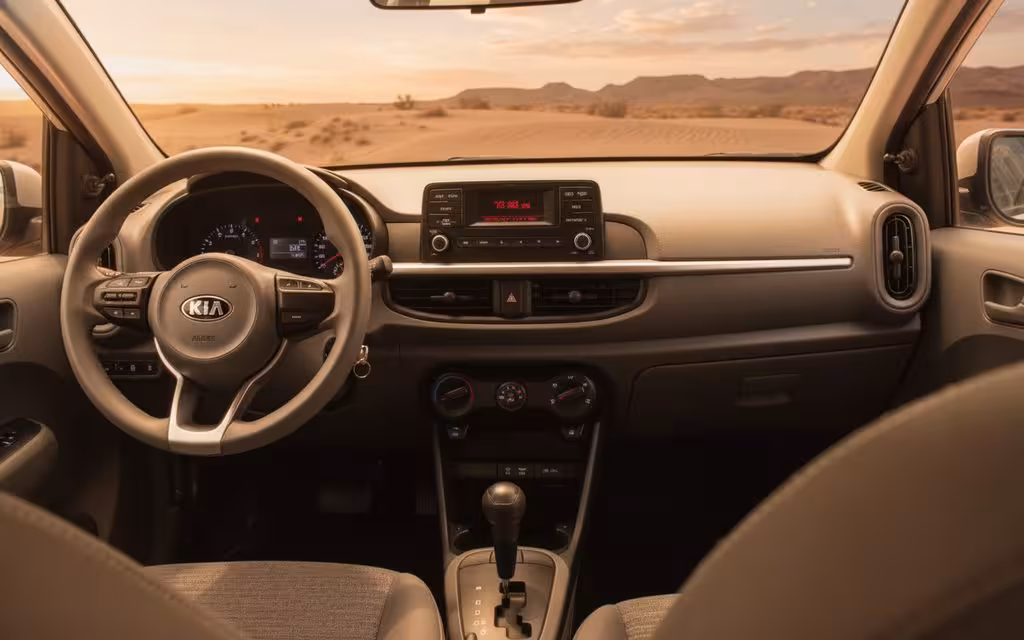 Kia Picanto 2020 dashboard and infotainment