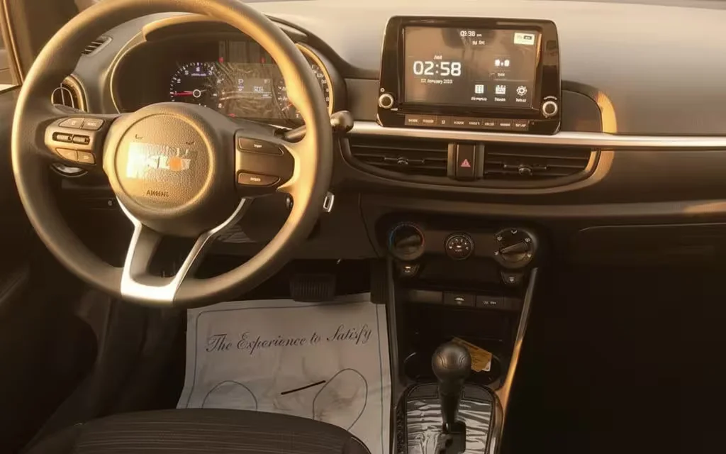 Kia Picanto 2023 dashboard and infotainment – rental in Dubai
