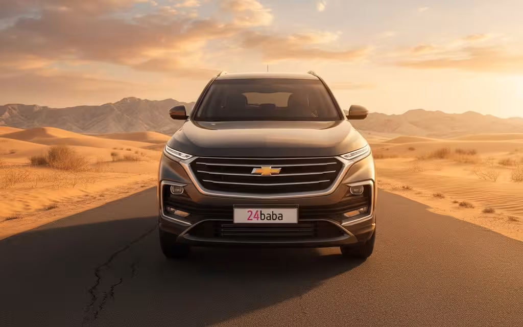 Chevrolet Captiva 2023 Grey front view with headlights – rental in Dubai