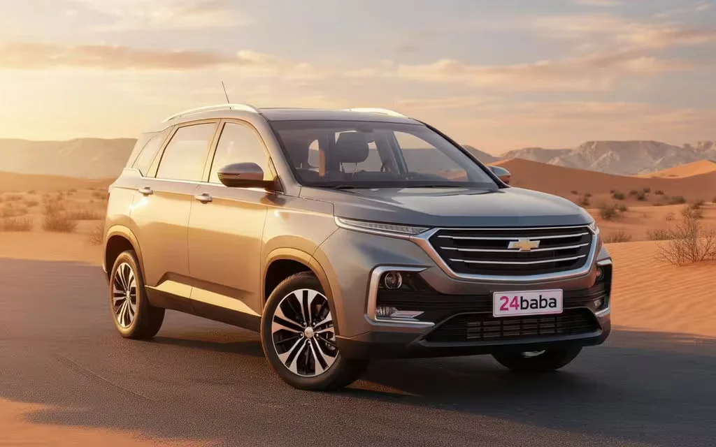 Chevrolet Captiva 2023 Silver front view with headlights – rental in Dubai