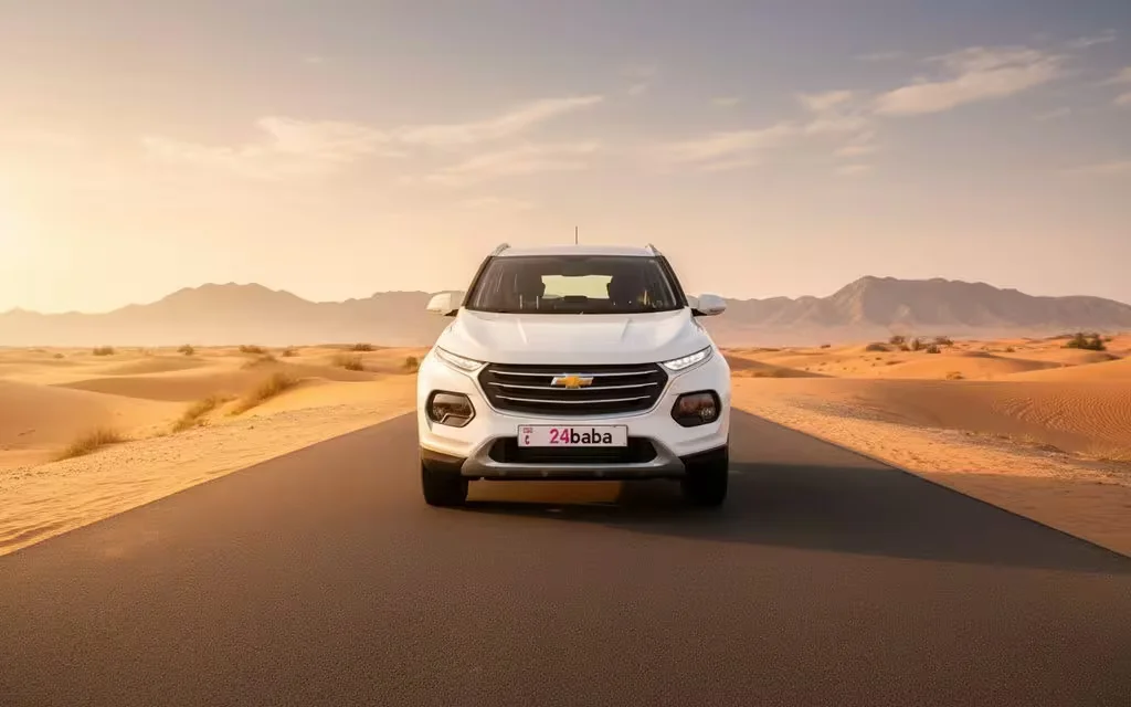 Chevrolet Groove 2025 White front view with headlights – rental in Dubai