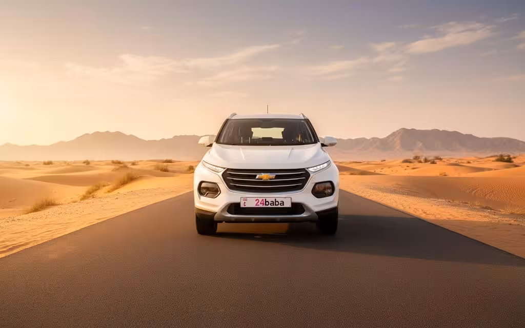 Chevrolet Groove 2025 White front view with headlights – rental in Dubai