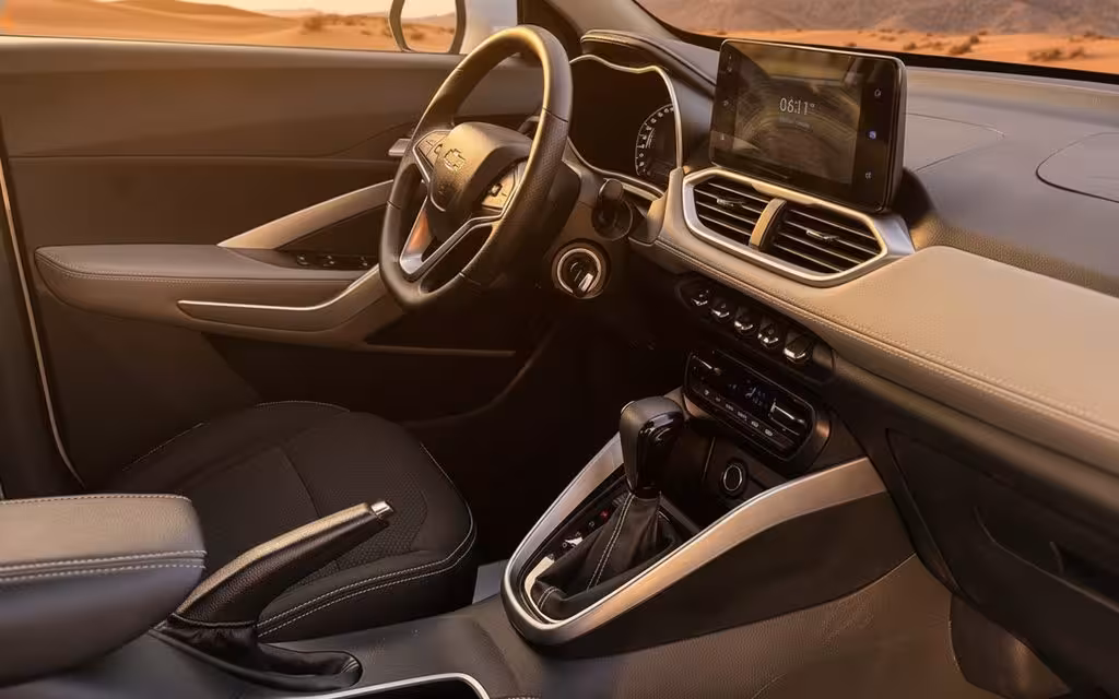 Chevrolet Groove 2025 dashboard and infotainment – rental in Dubai