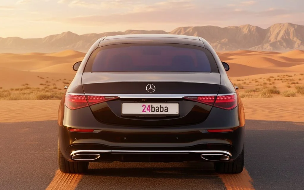 Mercedes S500 2023 Black rear view showing taillights