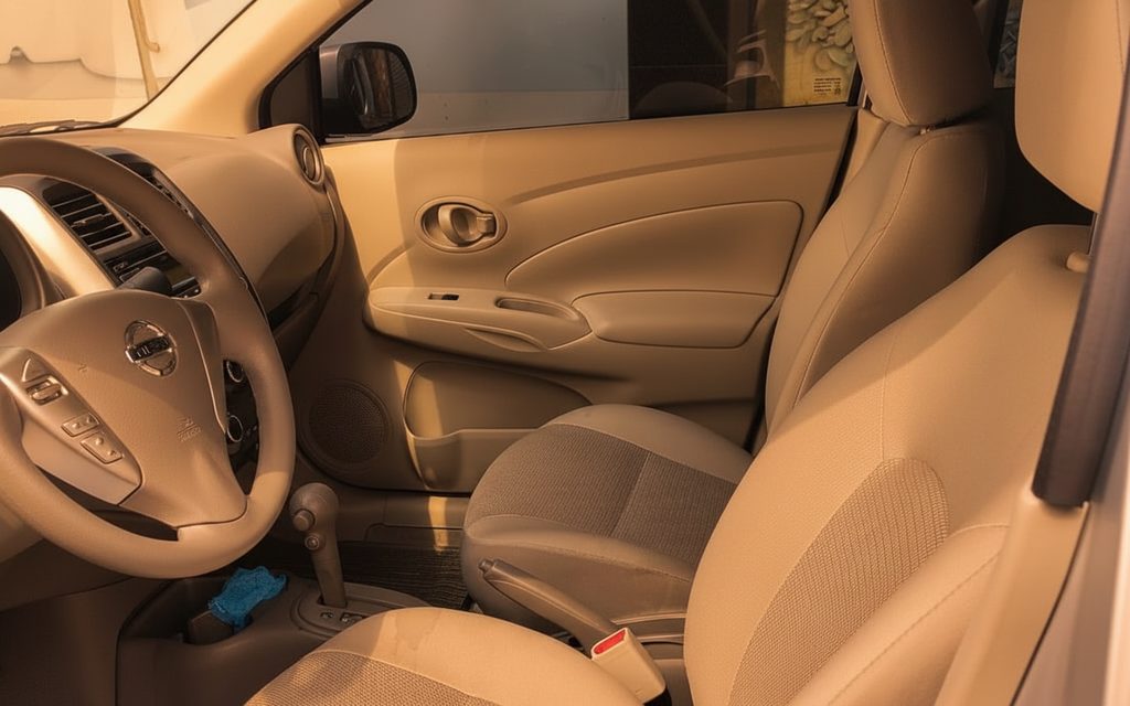 Nissan Sunny 2020 leather seats and cabin