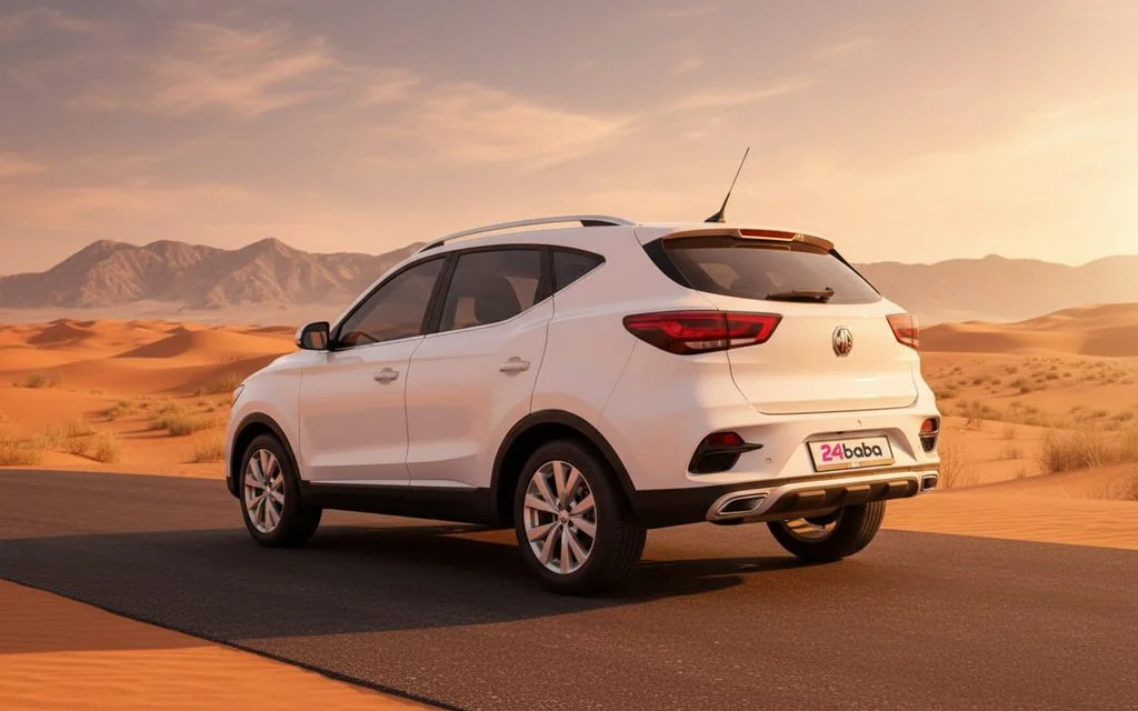 Mg Zs 2023 White rear view showing taillights