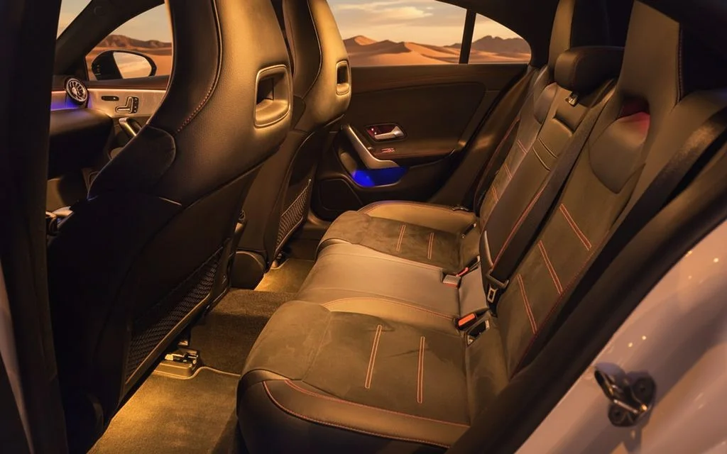Mercedes Cla250 2021 leather seats and cabin