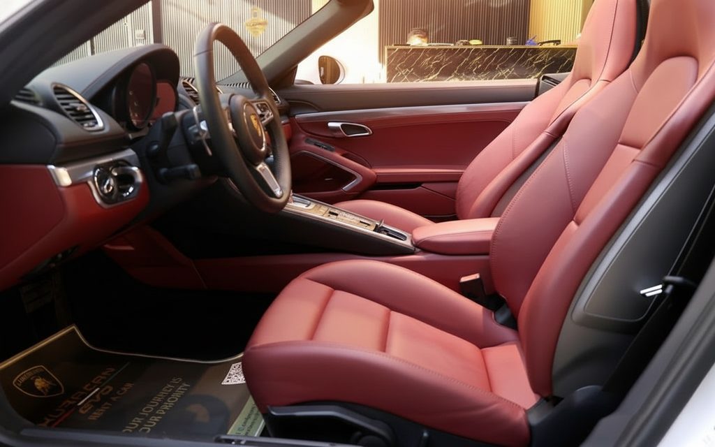 Porsche Boxster 2025 leather seats and cabin