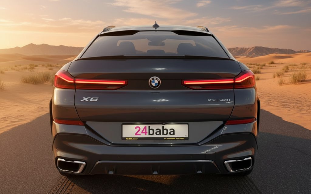 Bmw X6M 2021 Black rear view showing taillights