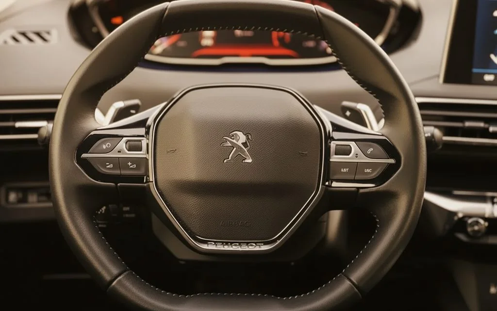 Peugeot 3008 2023 interior view showing trim