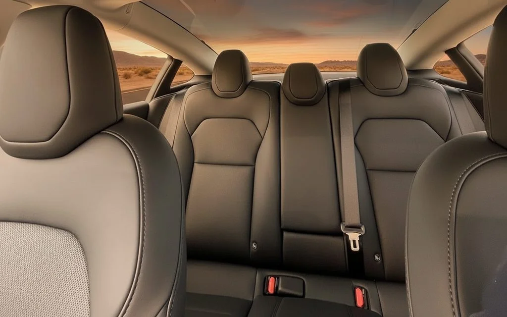 Tesla Model3 2024 leather seats and cabin