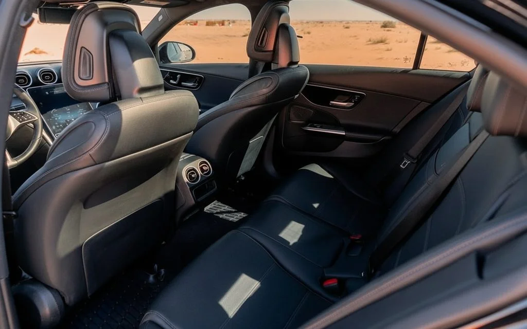 Mercedes C300 2022 leather seats and cabin