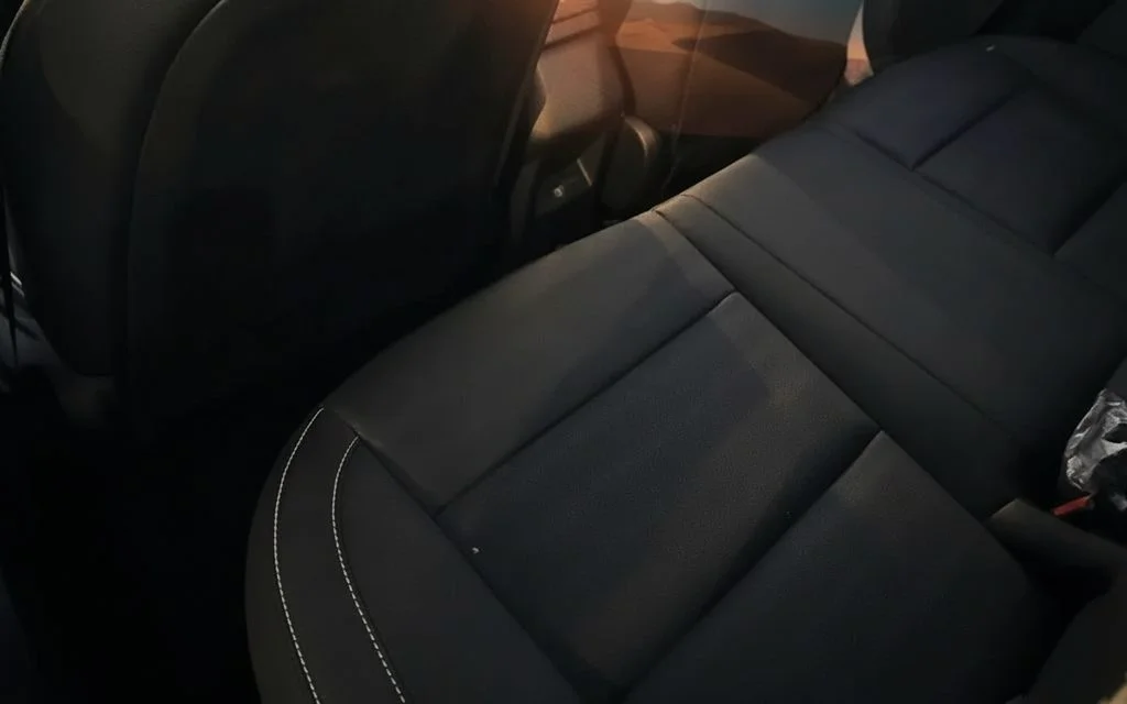 Kia K3 2025 leather seats and cabin