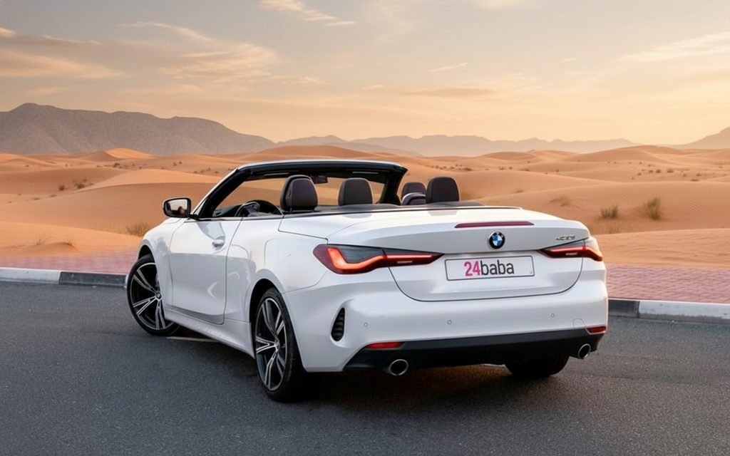 Bmw 430 2023 White rear view showing taillights