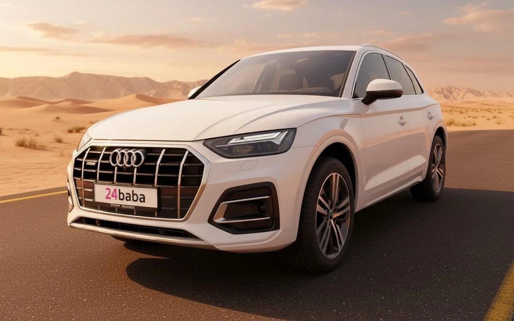 Audi Q5 2024 White front view with headlights