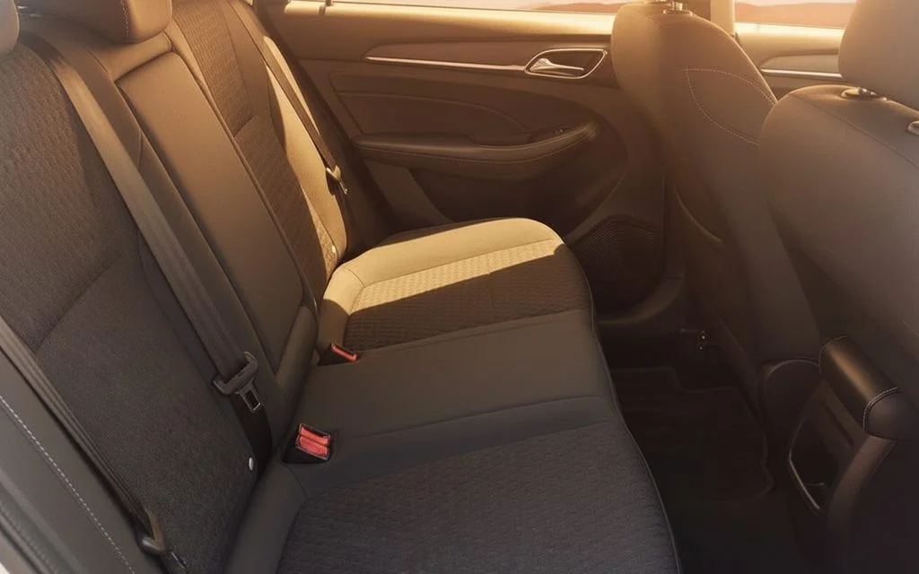 Mg 5 2020 leather seats and cabin