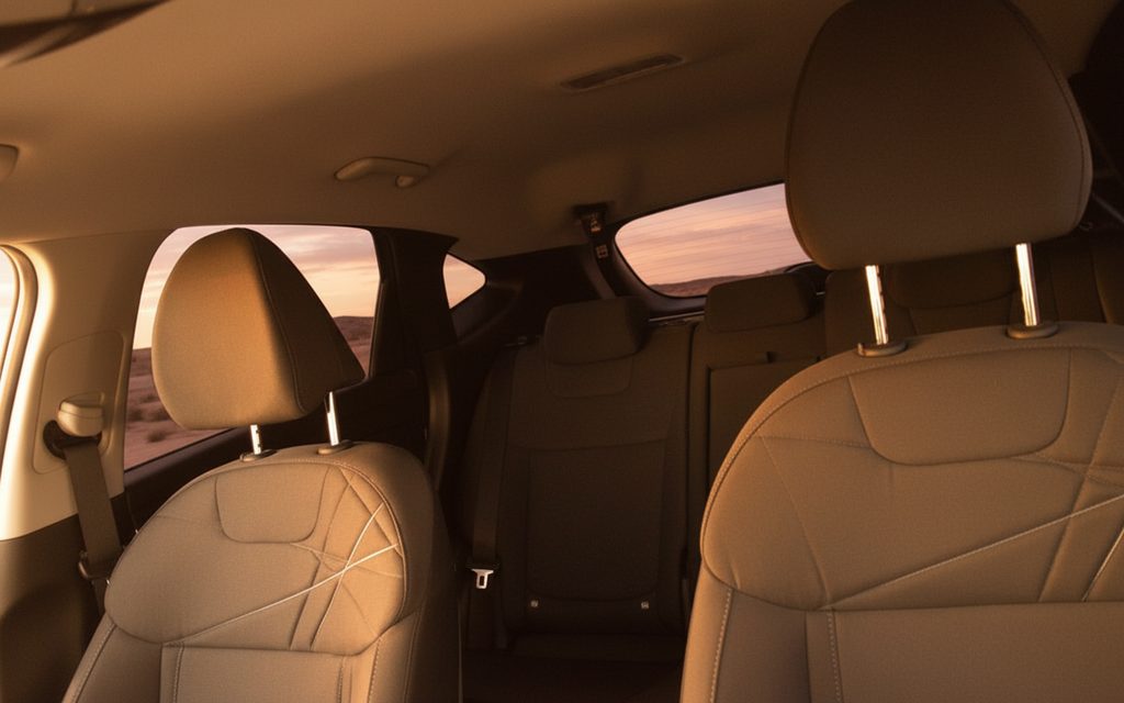 Hyundai Tucson 2022 leather seats and cabin