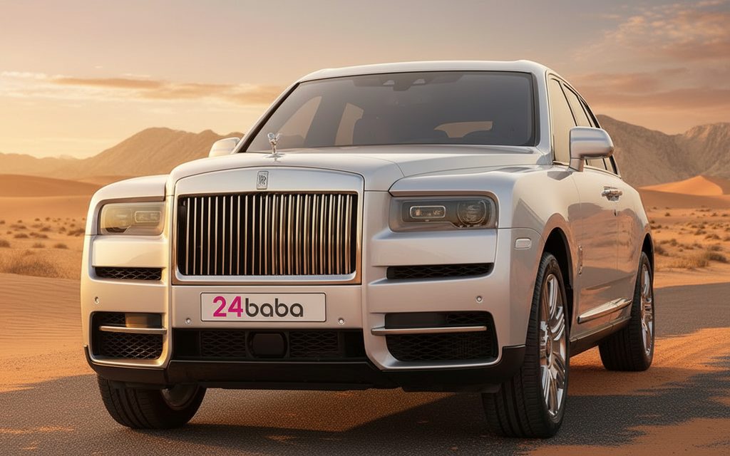 RollsRoyce Cullinan 2020 Silver front view with headlights