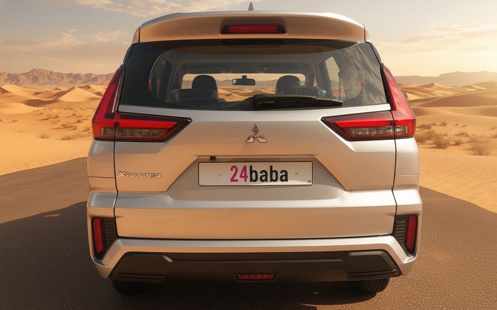 Mitsubishi Xpander 2025 Silver rear view showing taillights