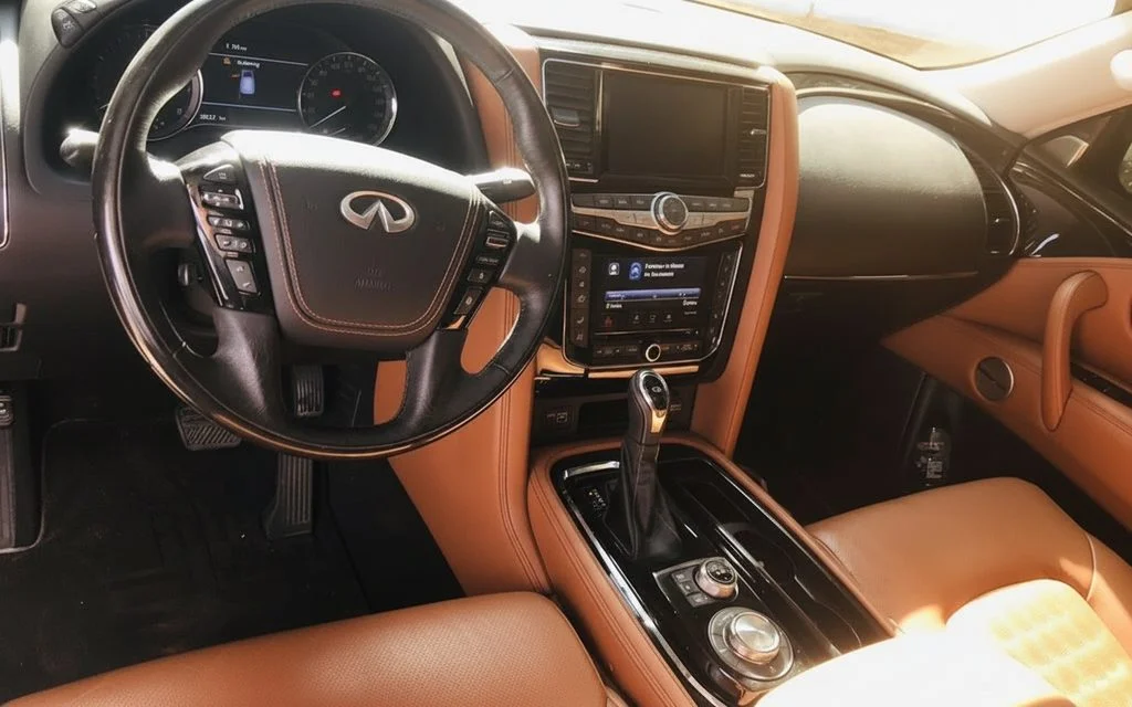 Infiniti Qx80 2021 interior view showing trim