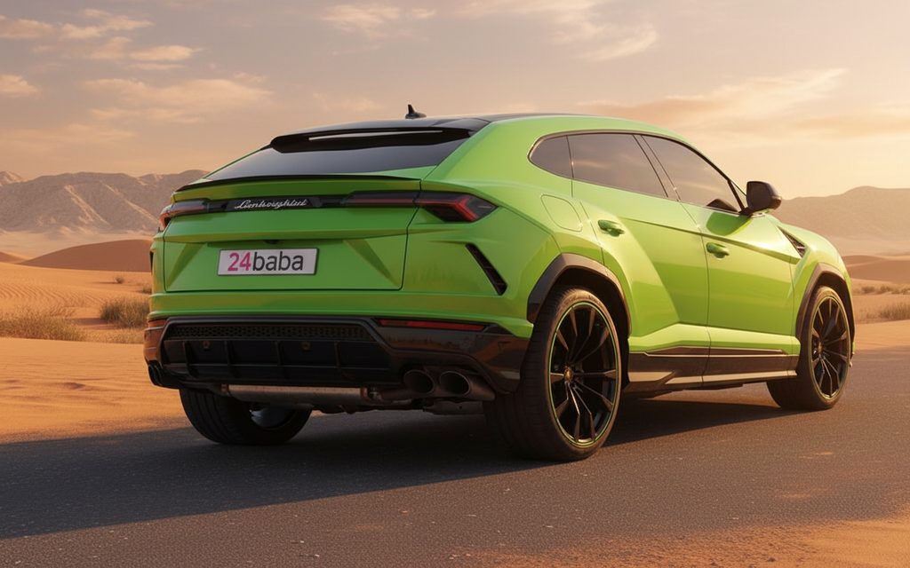 Lamborghini Urus 2021 Green rear view showing taillights