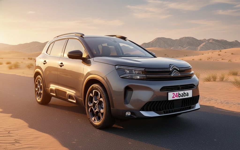 Citroen C5 2025 Grey front view with headlights