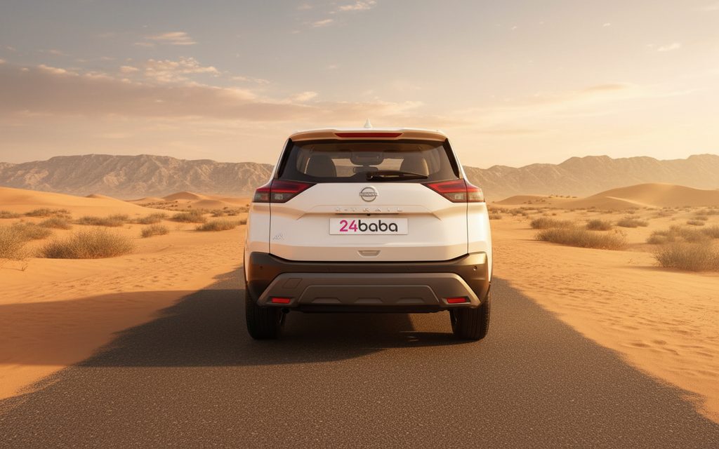 Nissan X Trail 2025 White rear view showing taillights