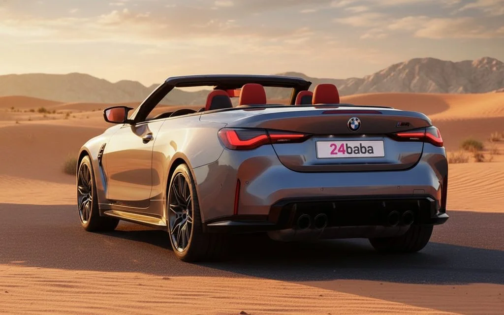 Bmw M4 2023 Grey rear view showing taillights