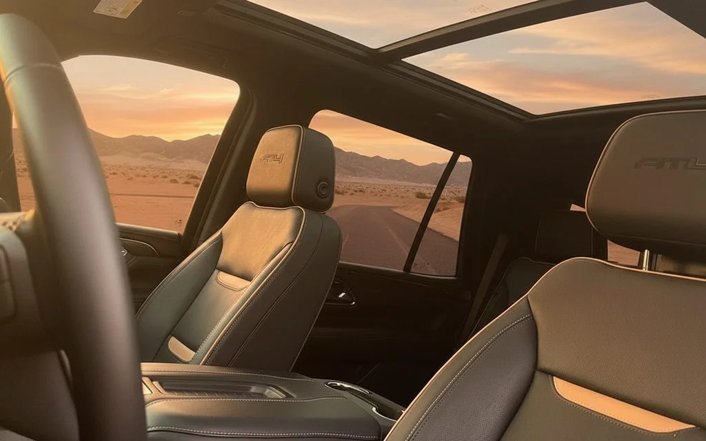 Gmc Yukon 2023 leather seats and cabin – rental in Dubai