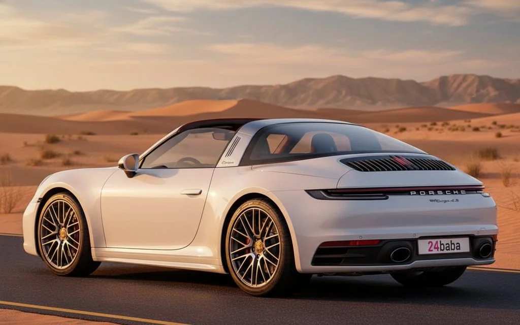 Porsche 911 2022 White rear view showing taillights