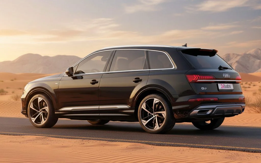 Audi Q7 2021 Black side profile