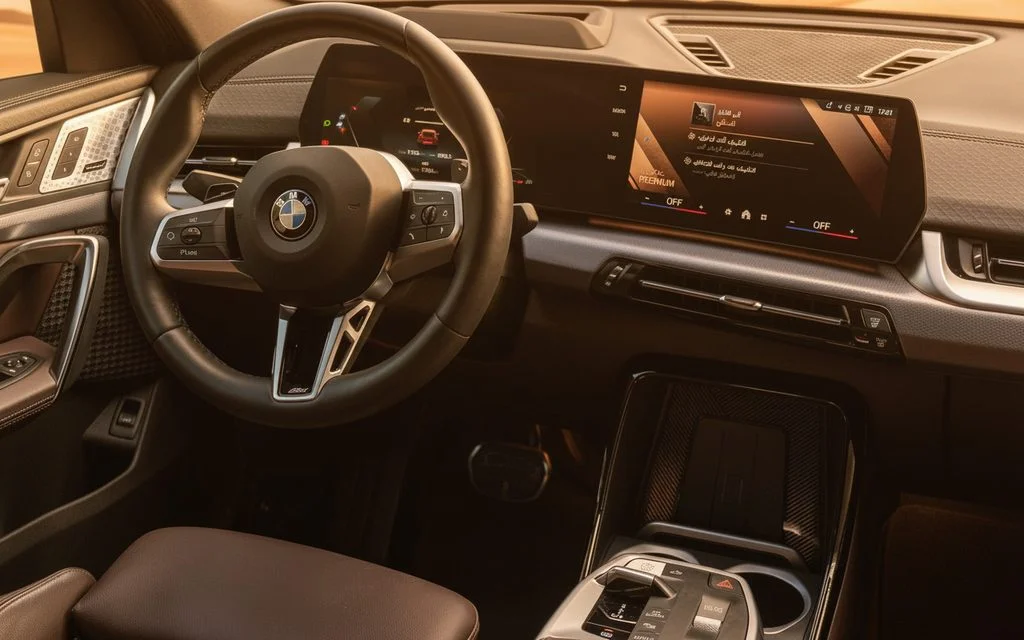 Bmw X2 2024 interior view showing trim