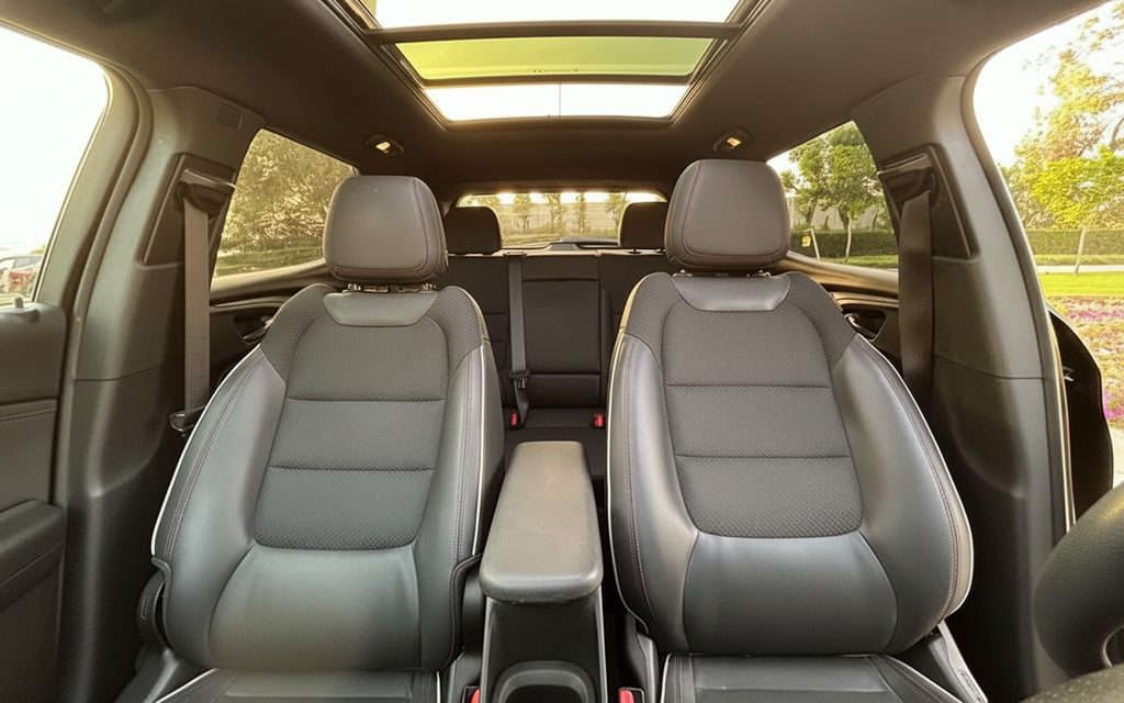 Chevrolet Trailblazer 2021 leather seats and cabin