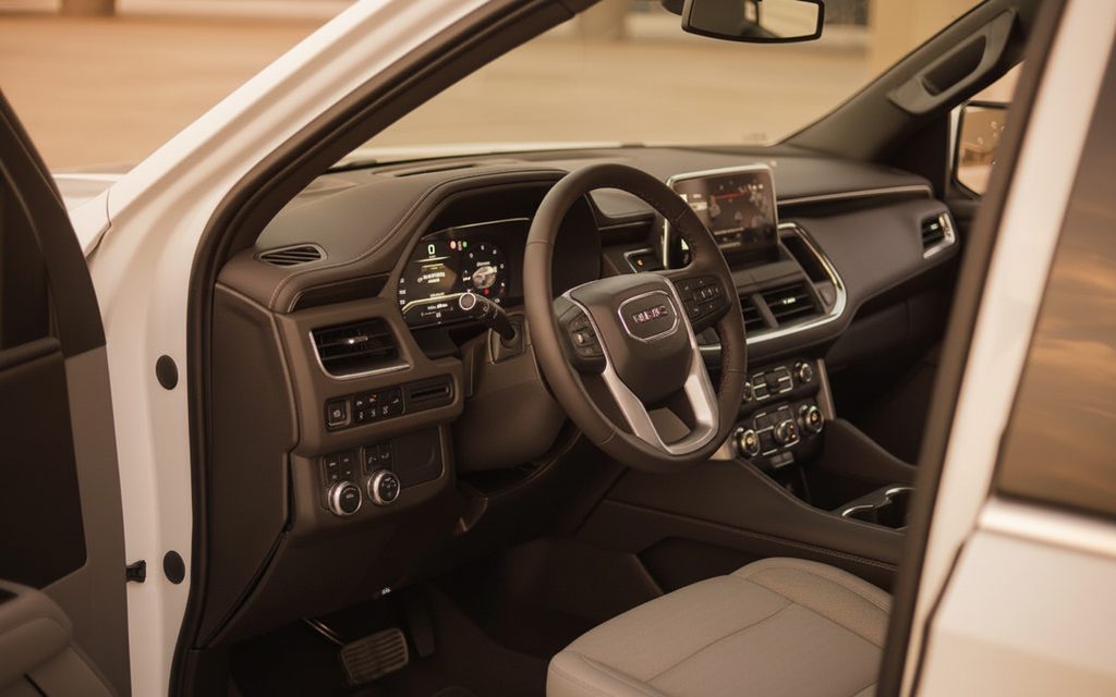 Gmc Yukon 2021 interior view showing trim