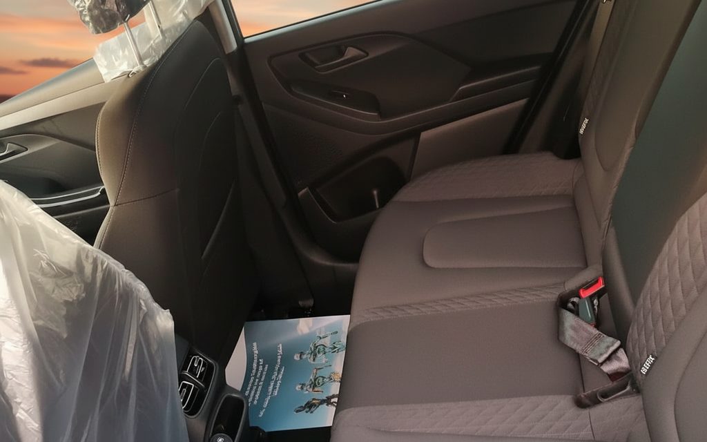 Hyundai Creta 2024 leather seats and cabin