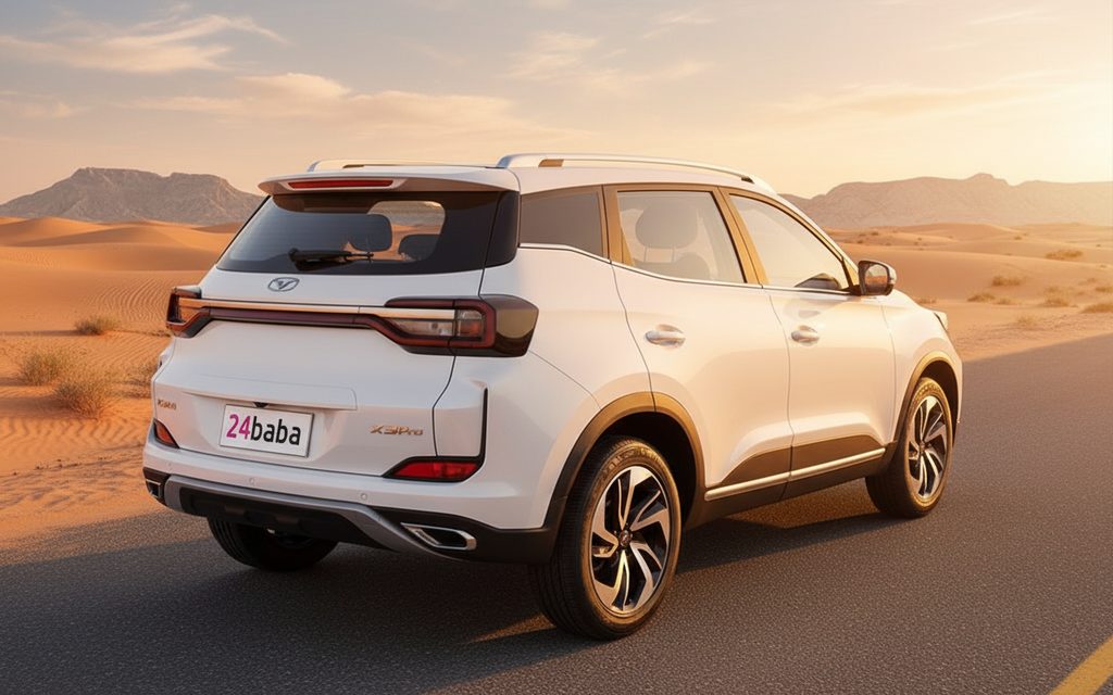 Kaiyi X3 2023 White rear view showing taillights