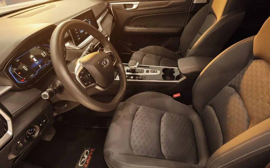 Kaiyi X3 2025 interior view showing trim