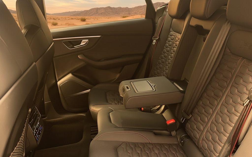 Audi RsQ8 2023 leather seats and cabin