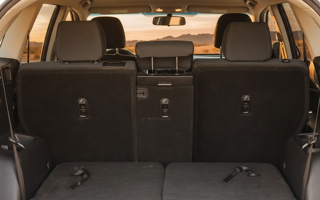 Kia Sorento 2022 leather seats and cabin