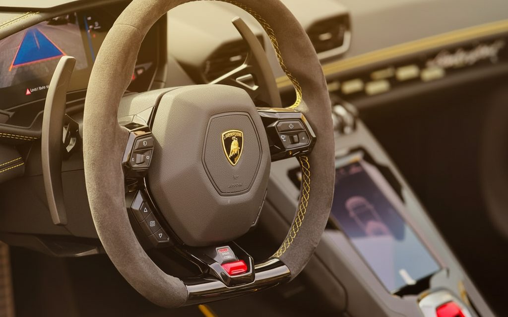 Lamborghini Huracan 2024 interior view showing trim