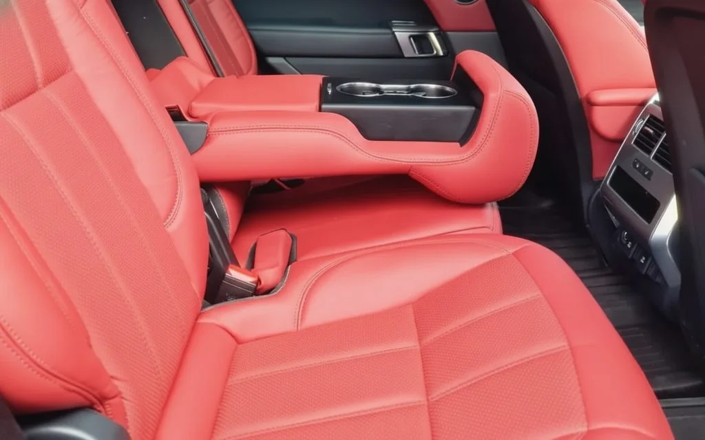 LandRover RangeRoverSport 2021 leather seats and cabin