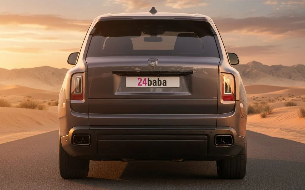 Rolls-Royce Cullinan 2024 Grey rear view showing taillights