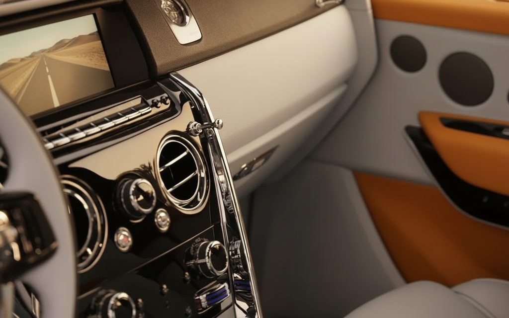 RollsRoyce Cullinan 2024 interior view showing trim