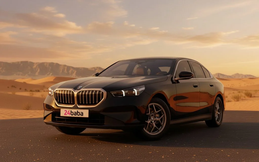 Bmw 520 2024 Black front view with headlights