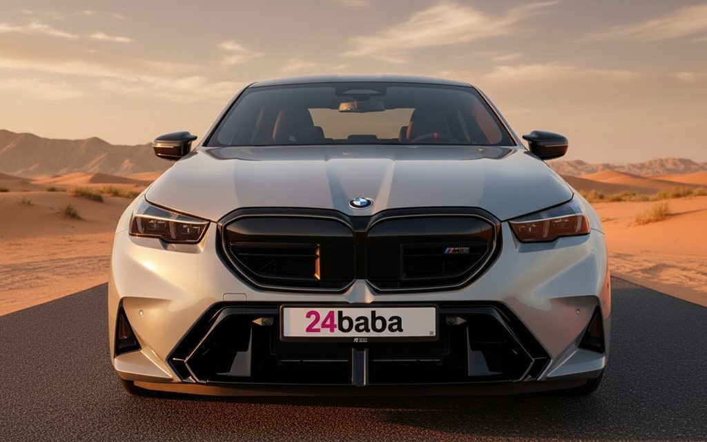 Bmw M5 2025 Grey front view with headlights