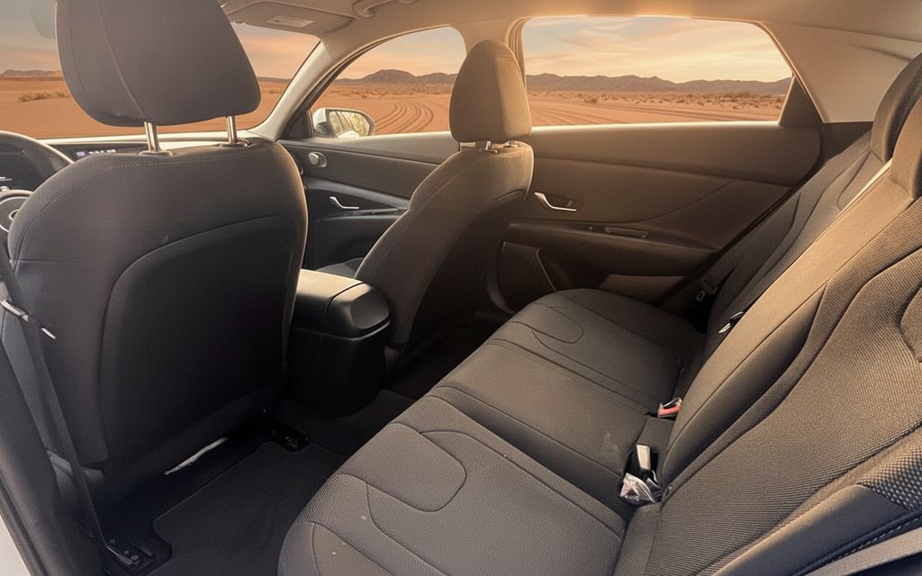 Hyundai Elantra 2021 leather seats and cabin – rental in Dubai