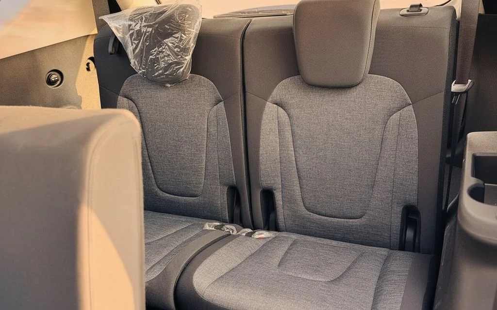 Hyundai Stargazer 2025 leather seats and cabin – rental in Dubai