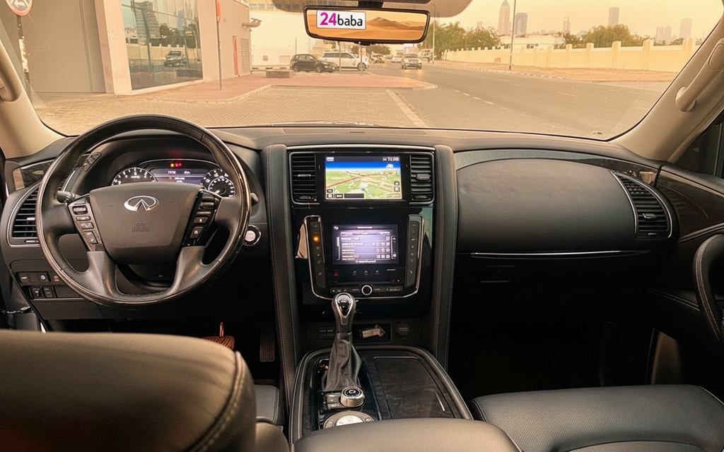 Infiniti Qx80 2021 interior view showing trim – rental in Dubai